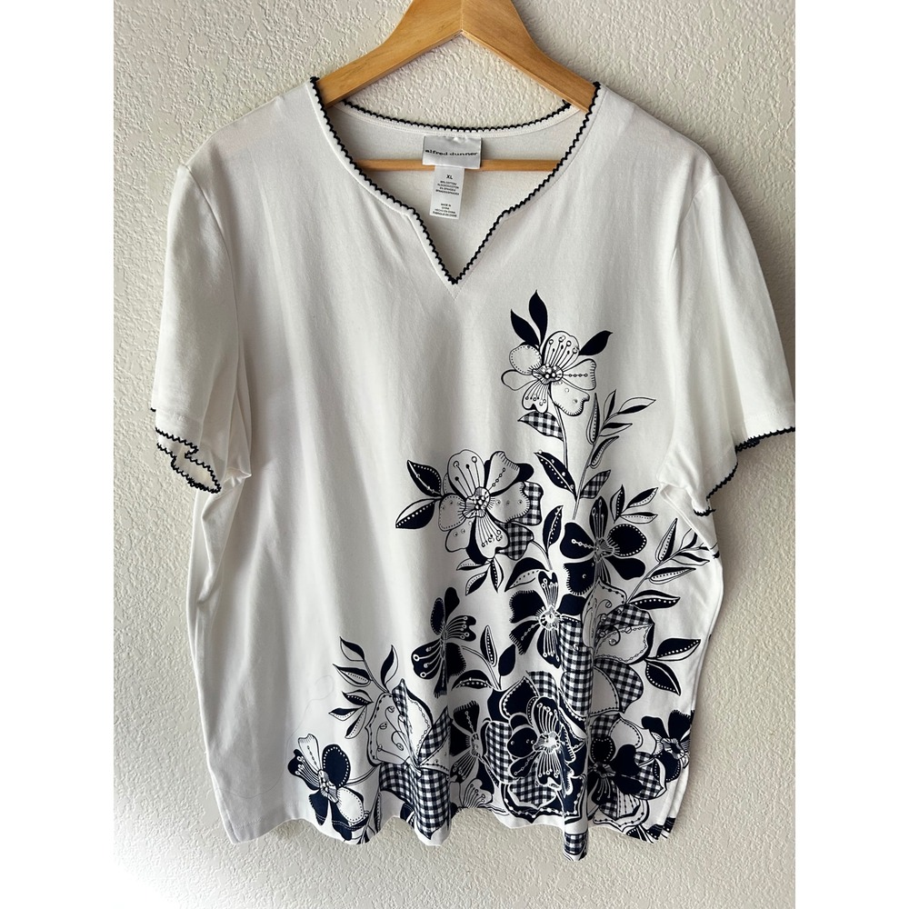 Alfred Dunner Womens XL White Navy Blue Floral Rhinestone Ric Rac Trim Top